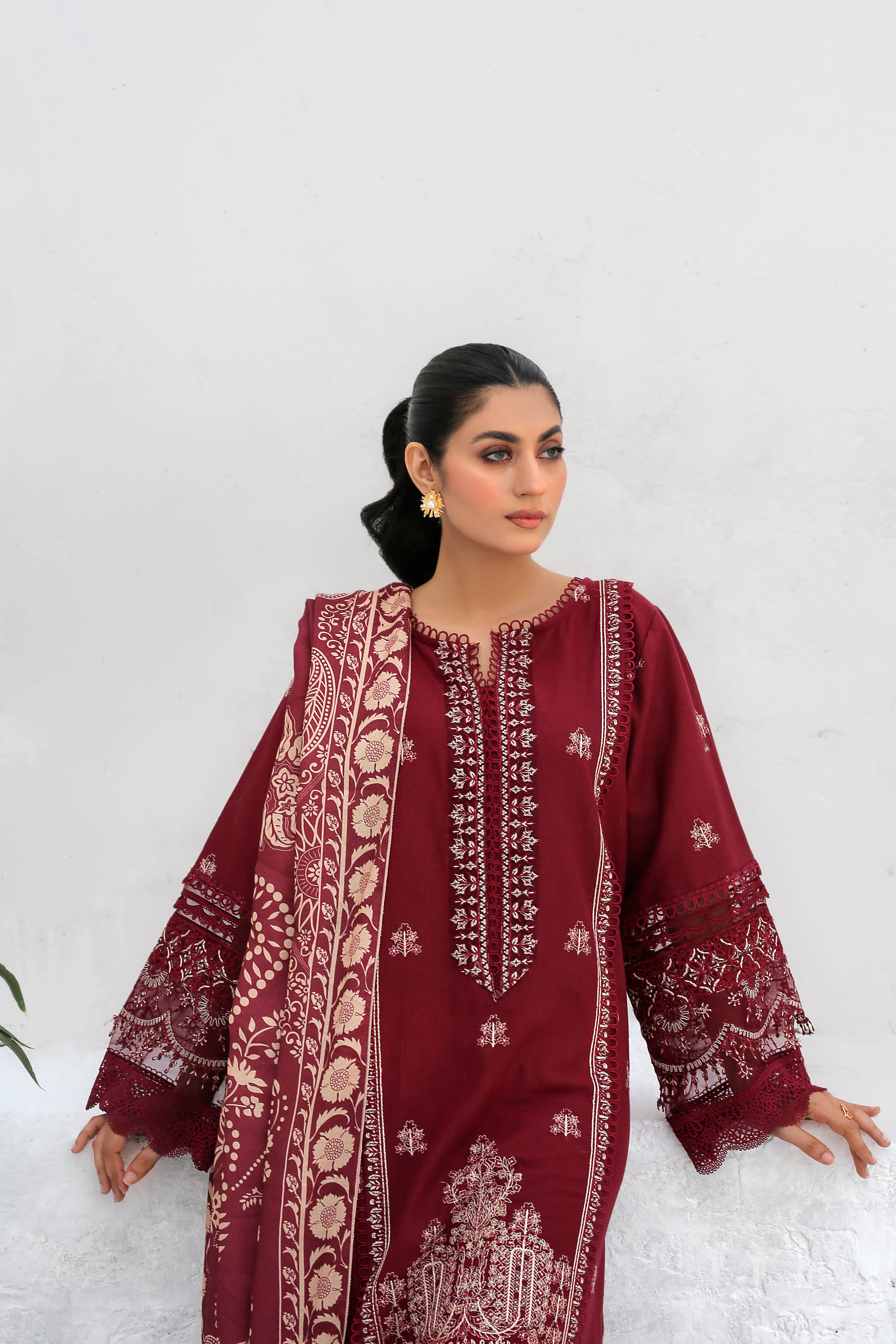 Elora-Khaddar 3 Pc Festive Suit